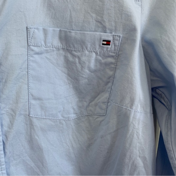 Tommy Hilfiger Classic Blue Button Down - Picture 2 of 5